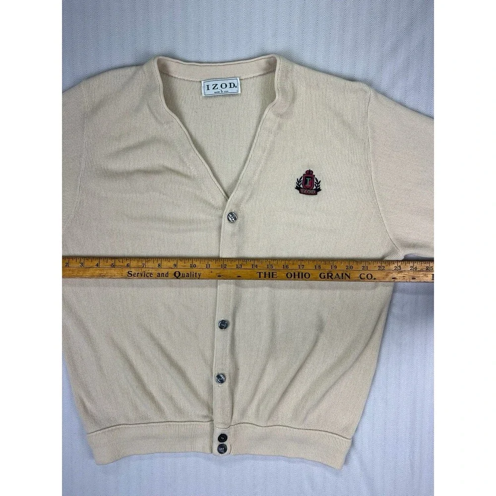 Vintage IZOD Cardigan Sweater L Made In USA Cream Knit‎ Crest Logo Preppy 80’s